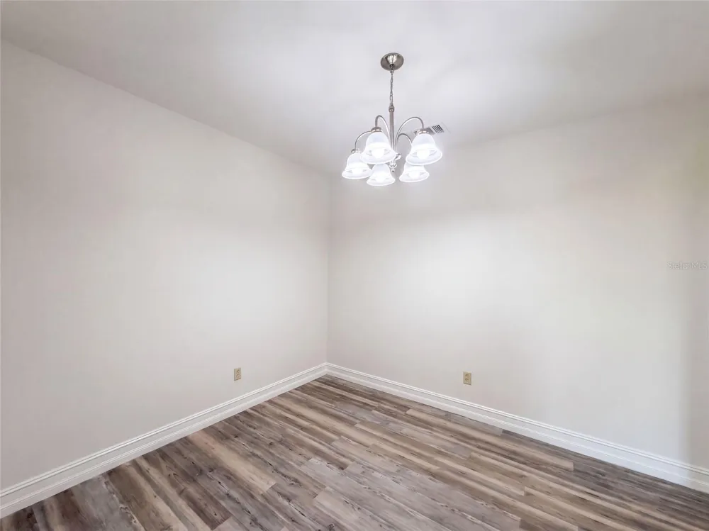 601 CAROLYN DRIVE Brandon, FL 33510