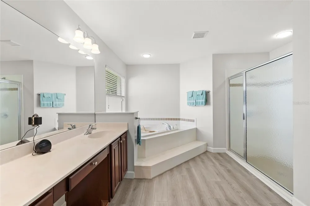 147 COSTA LOOP Auburndale, FL 33823