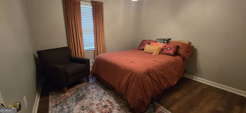 6586 Deshon CIR Lithonia, GA 30058
