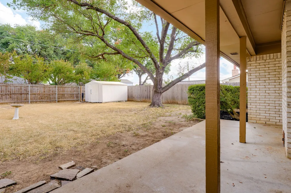 3204 Ashford Avenue Fort Worth, TX 76133
