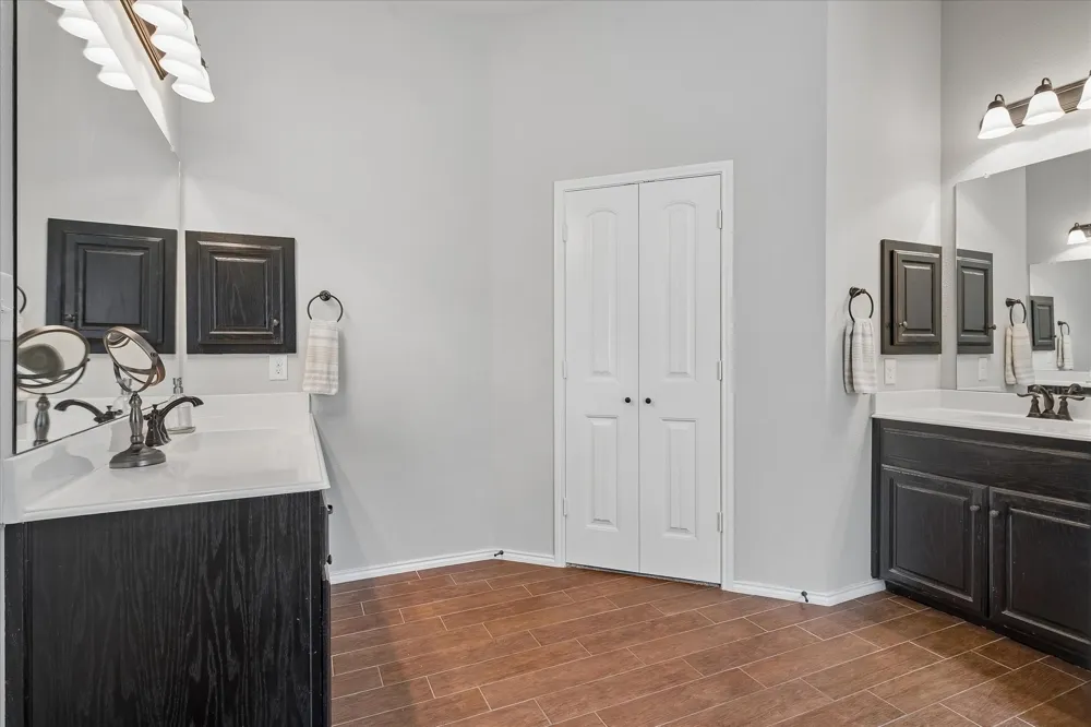 8821 Davis Street Rowlett, TX 75088