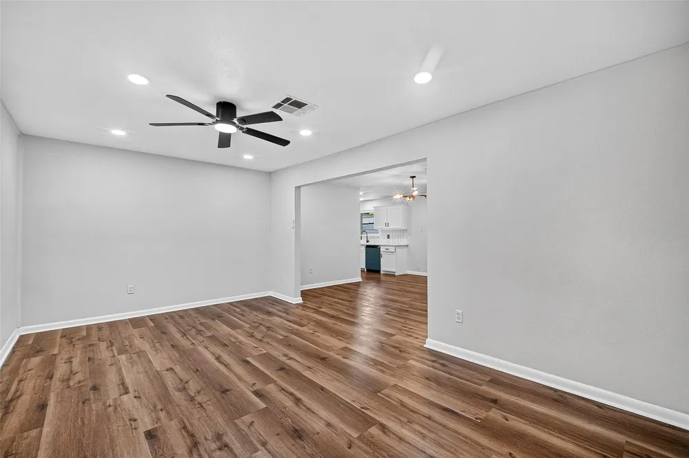 4310 Jorns Street Houston, TX 77045