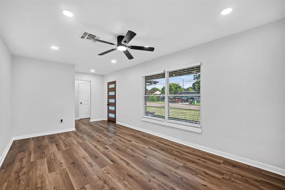 4310 Jorns Street Houston, TX 77045