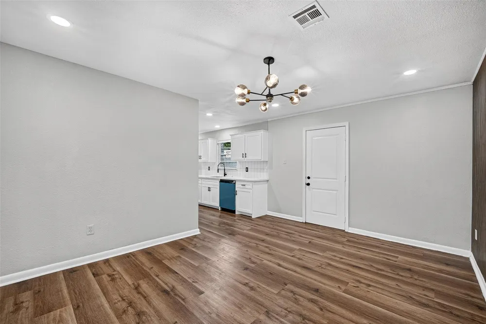 4310 Jorns Street Houston, TX 77045