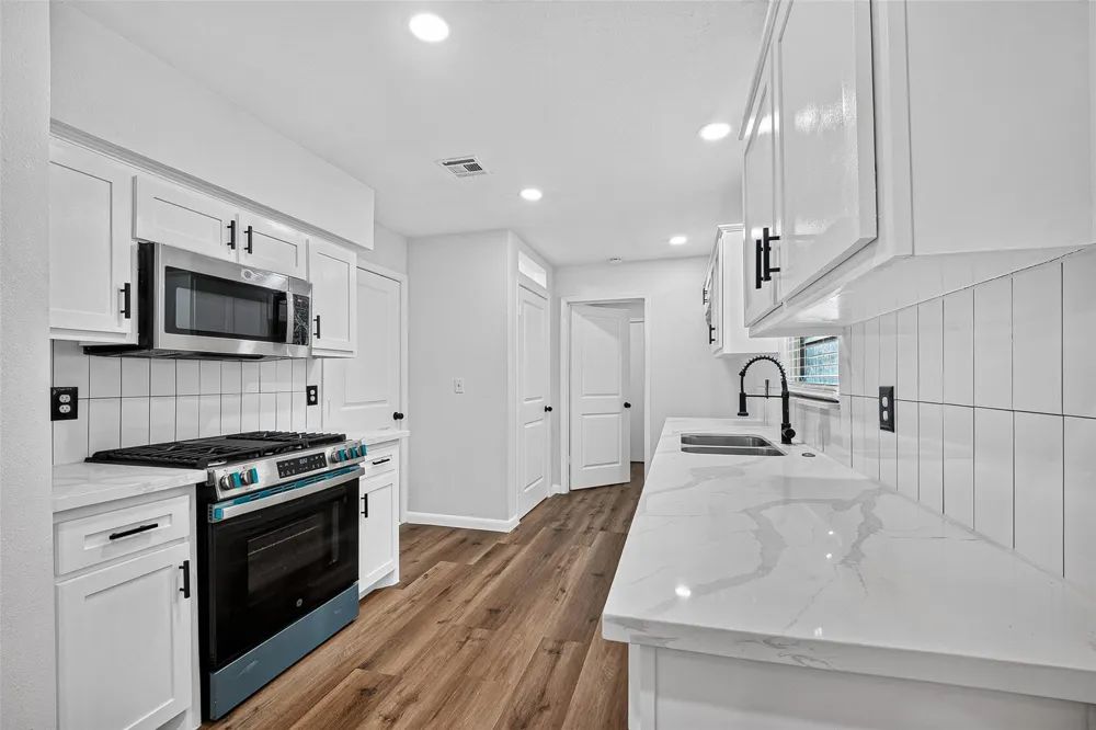 4310 Jorns Street Houston, TX 77045