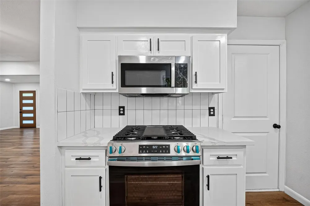 4310 Jorns Street Houston, TX 77045