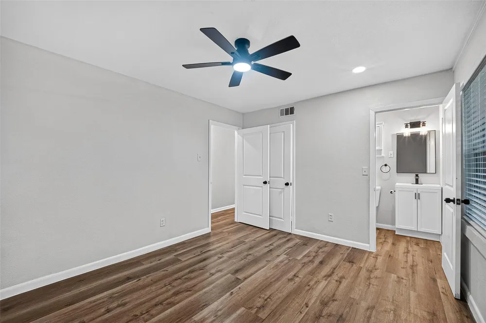 4310 Jorns Street Houston, TX 77045