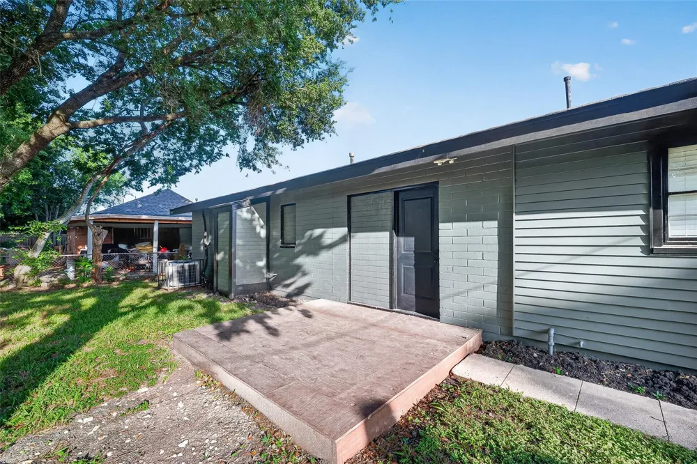4310 Jorns Street Houston, TX 77045