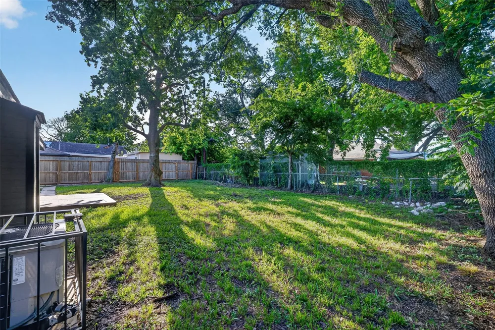 4310 Jorns Street Houston, TX 77045