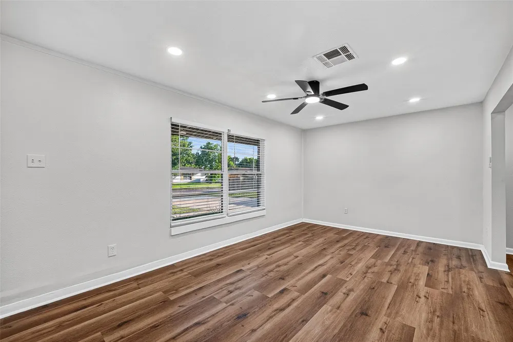 4310 Jorns Street Houston, TX 77045