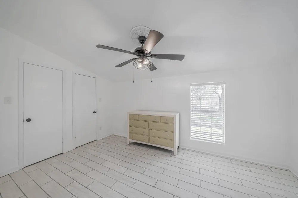 3620 Avenue J Santa Fe, TX 77510