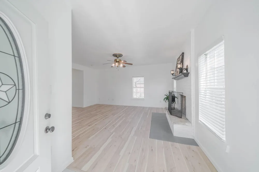 3620 Avenue J Santa Fe, TX 77510