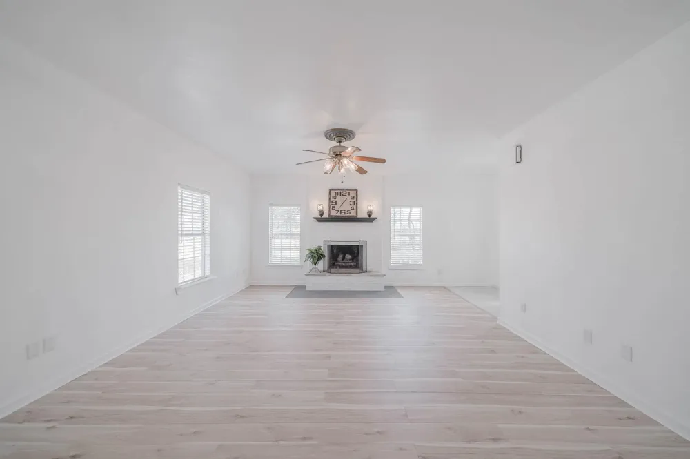 3620 Avenue J Santa Fe, TX 77510