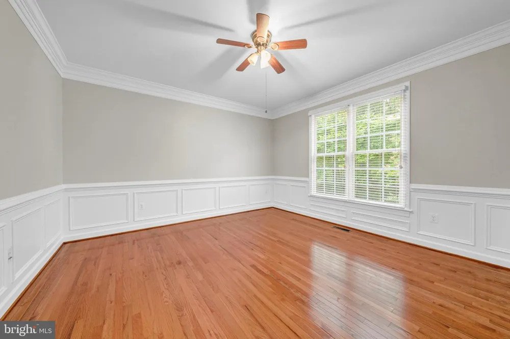 10037 ESTEPPE DRIVE Manassas, VA 20111