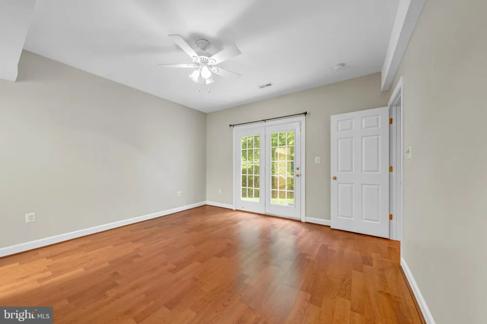 10037 ESTEPPE DRIVE Manassas, VA 20111