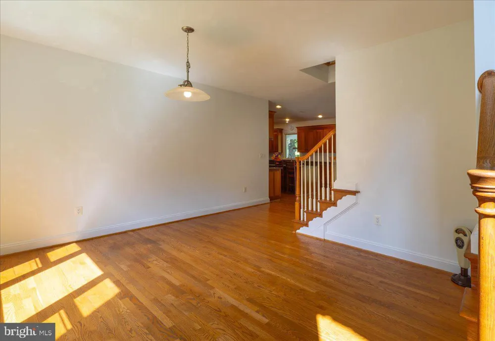5202 CHASE LANE Midland, VA 22728