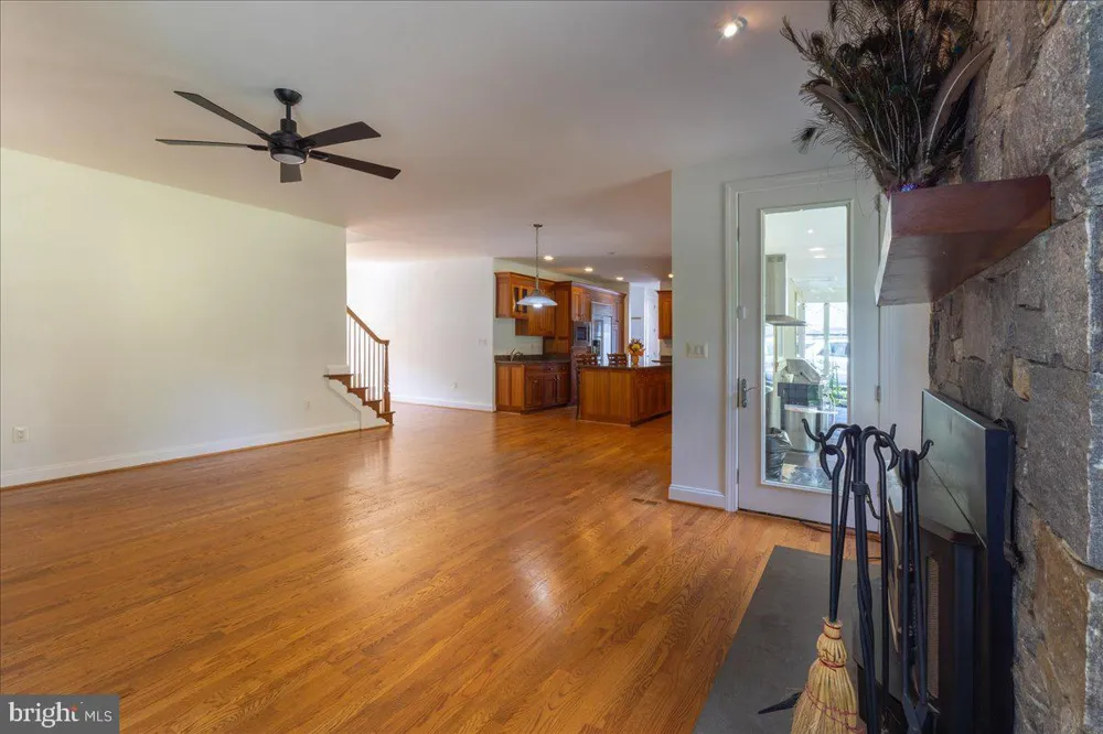 5202 CHASE LANE Midland, VA 22728