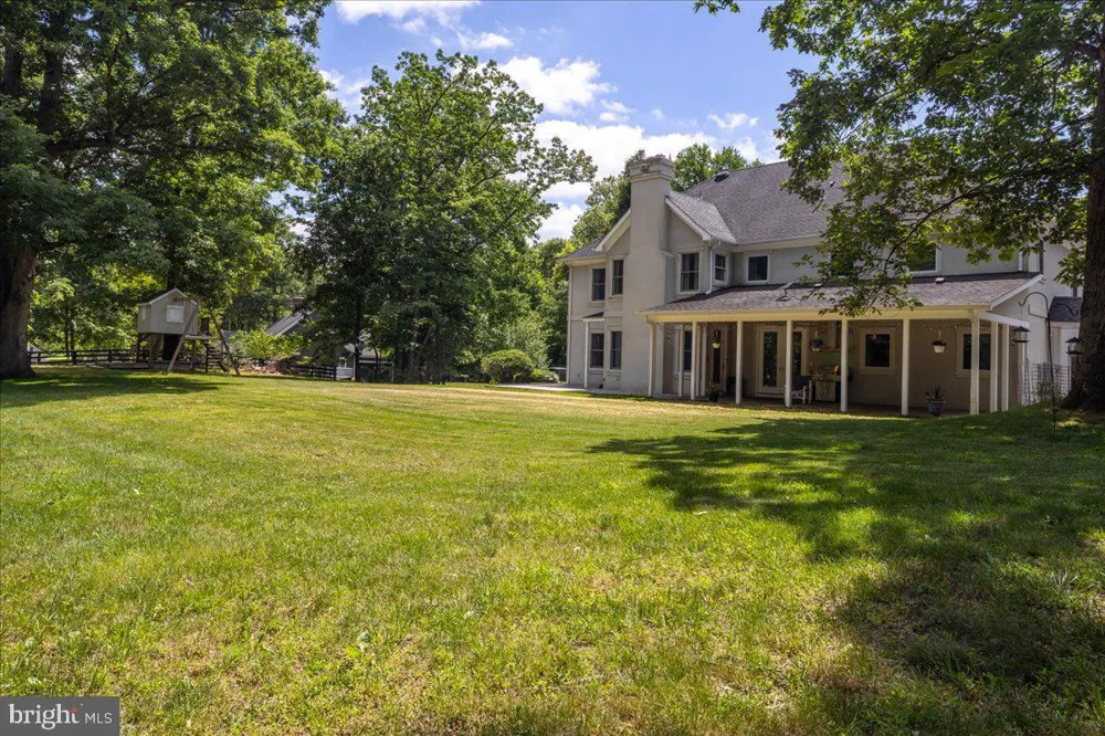 5202 CHASE LANE Midland, VA 22728