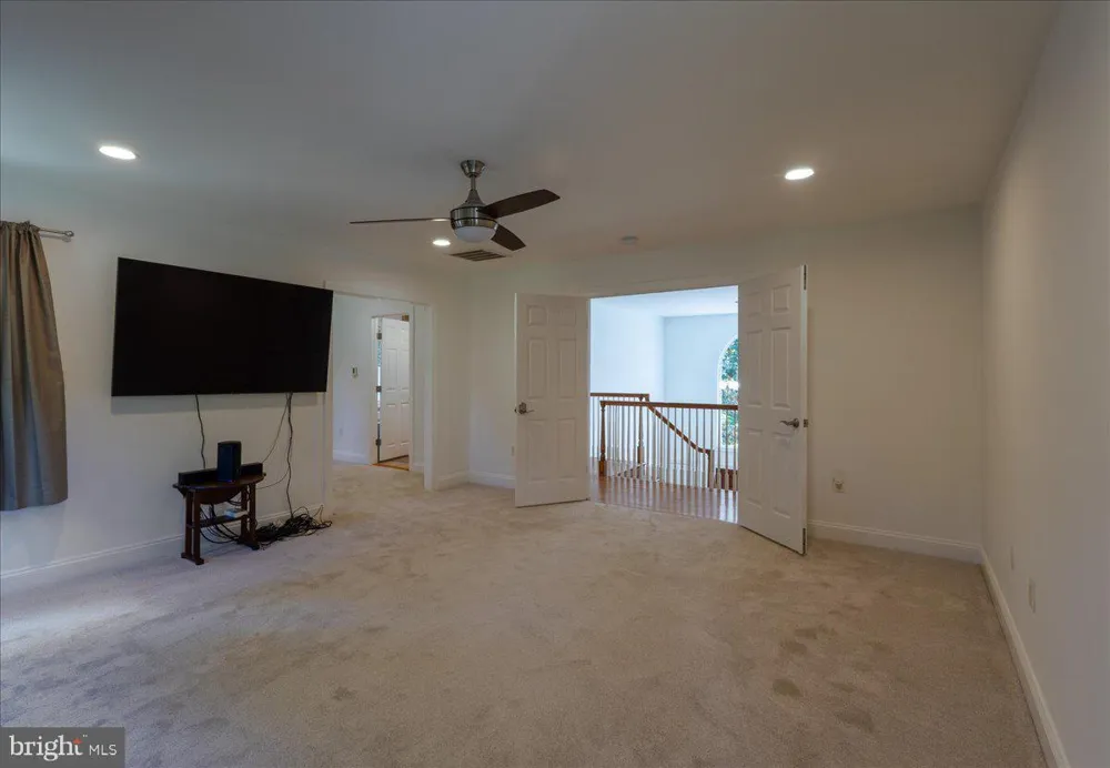 5202 CHASE LANE Midland, VA 22728