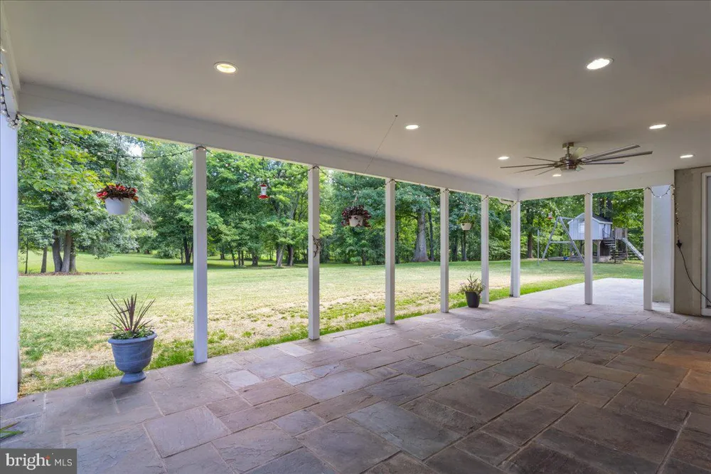 5202 CHASE LANE Midland, VA 22728