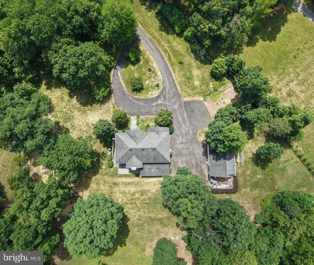 5202 CHASE LANE Midland, VA 22728
