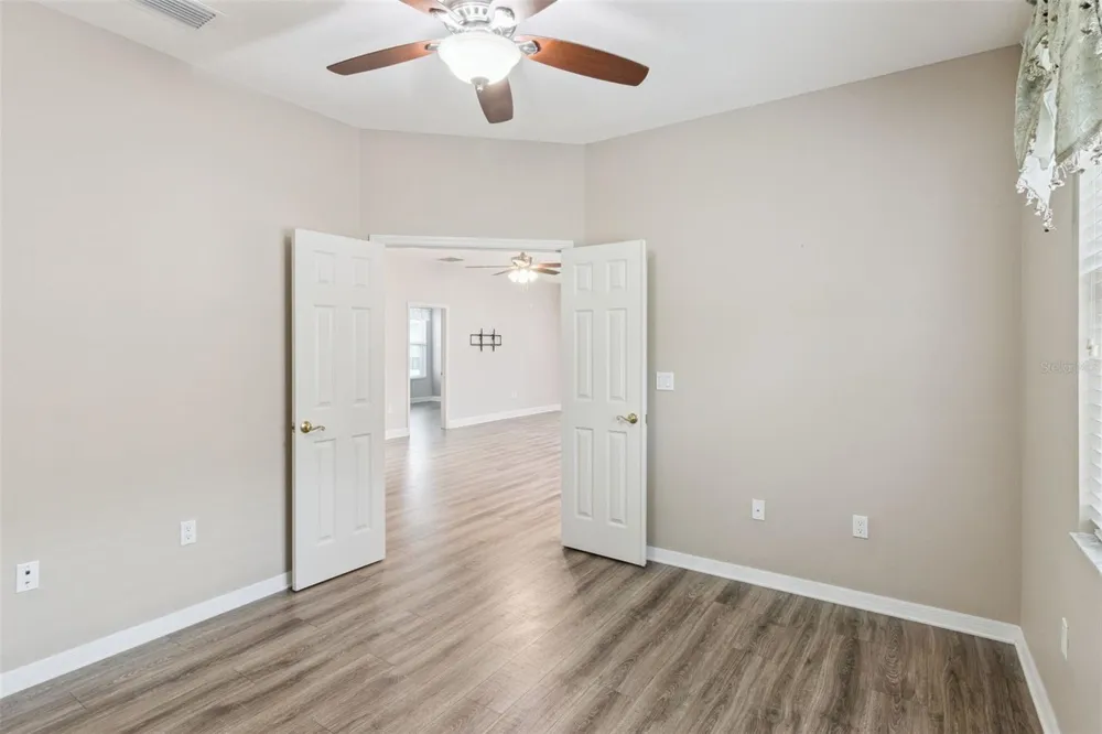 6276 SILVER LAKES DRIVE E Lakeland, FL 33810