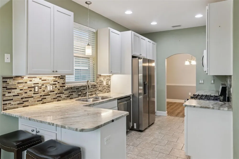 6276 SILVER LAKES DRIVE E Lakeland, FL 33810