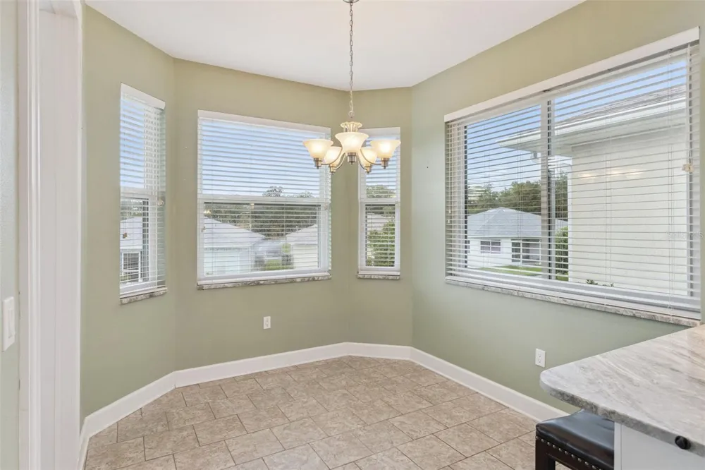 6276 SILVER LAKES DRIVE E Lakeland, FL 33810