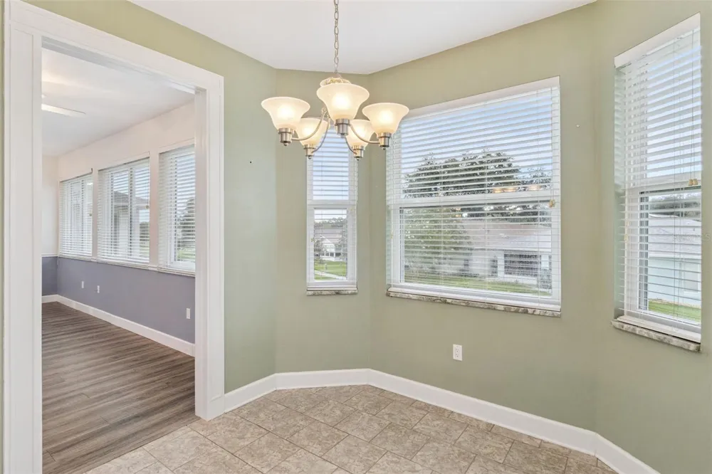 6276 SILVER LAKES DRIVE E Lakeland, FL 33810