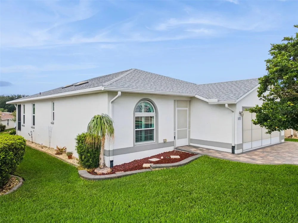 6276 SILVER LAKES DRIVE E Lakeland, FL 33810