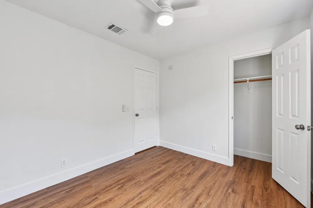 3608 DENEHOE Cove Austin, TX 78725
