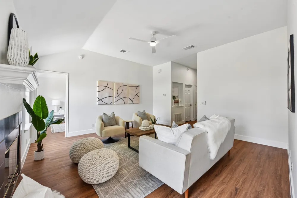 3608 DENEHOE Cove Austin, TX 78725