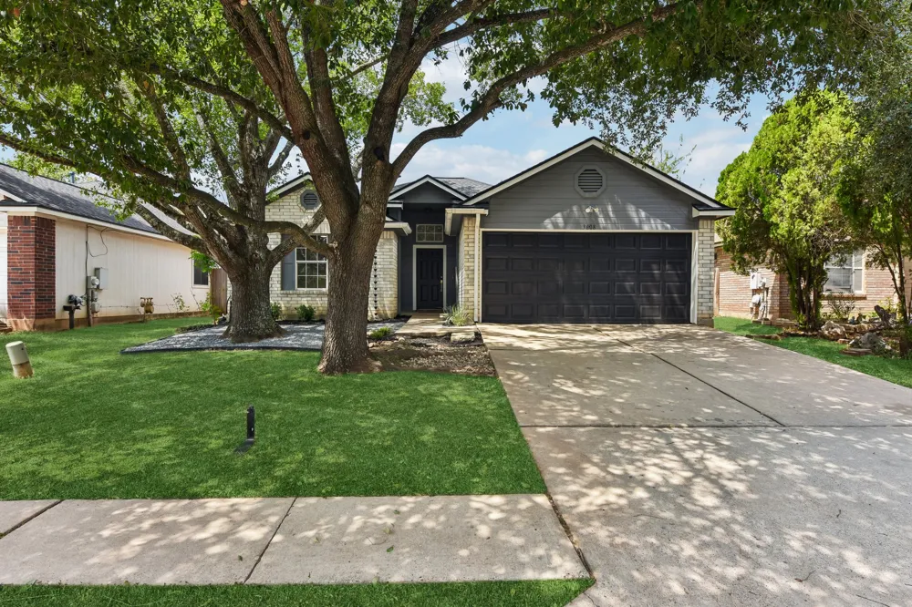 3608 DENEHOE Cove Austin, TX 78725