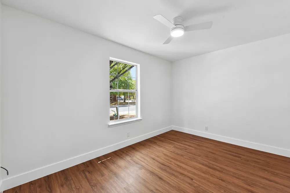 3608 DENEHOE Cove Austin, TX 78725