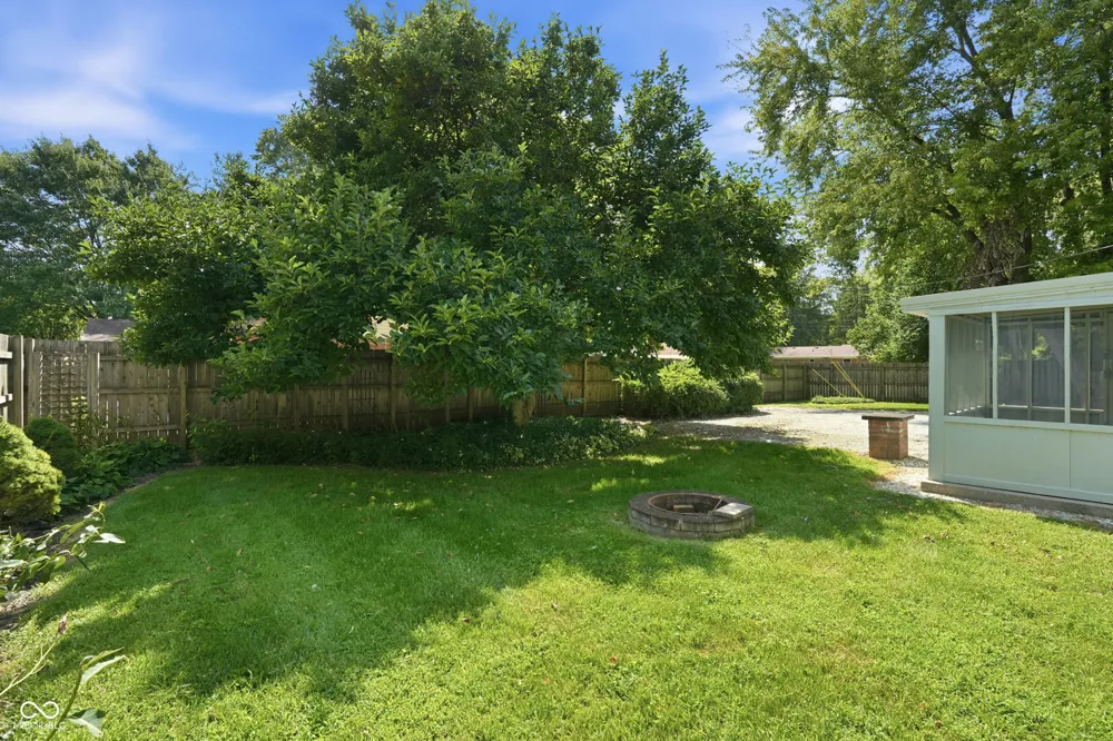 10284 Orchard Park Drive S Carmel, IN 46280