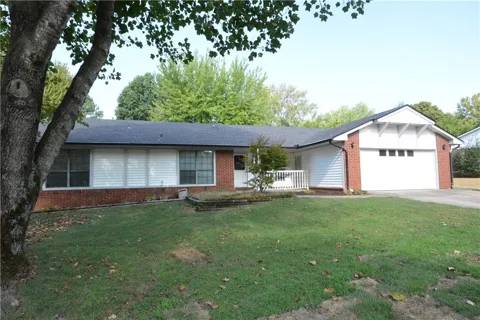 3069 Loxley Avenue
