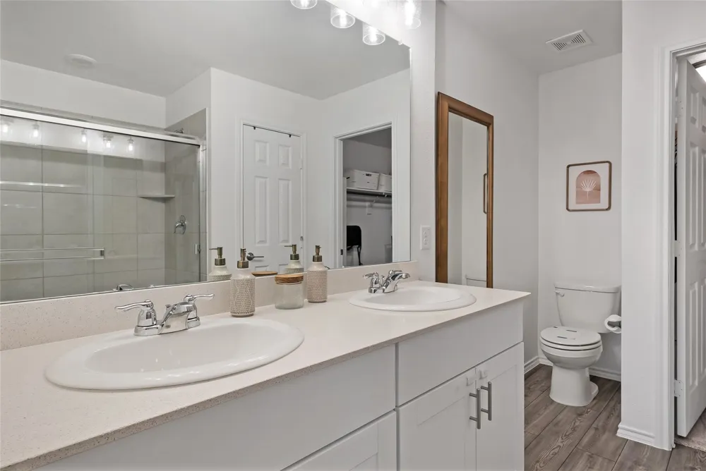2213 Village Creek Lane Denton, TX 76208