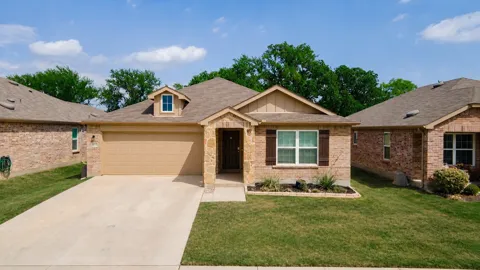 2213 Village Creek Lane