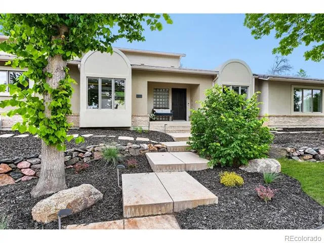 6556 S Adams Court Centennial, CO 80121