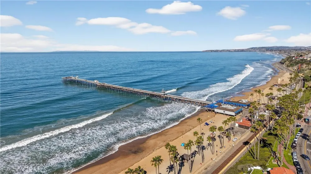 111 Revuelta Court San Clemente, CA 92672