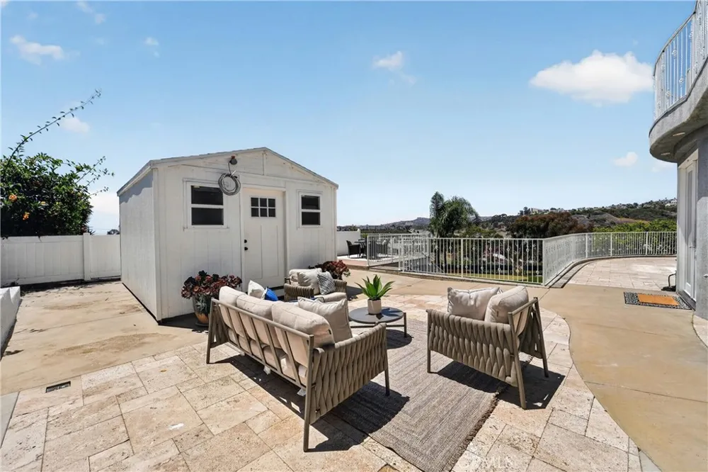 111 Revuelta Court San Clemente, CA 92672