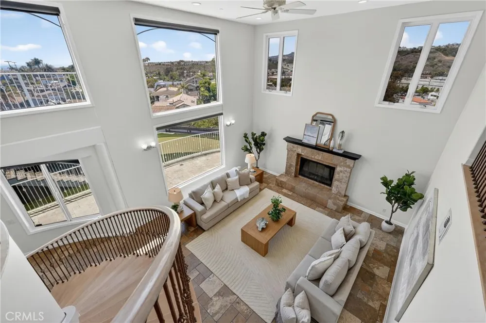 111 Revuelta Court San Clemente, CA 92672