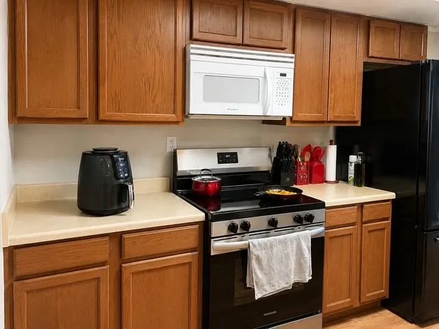 781 Country Place Drive #2032 Houston, TX 77079