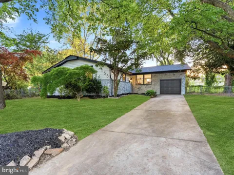 153 PEBBLEBROOK LANE