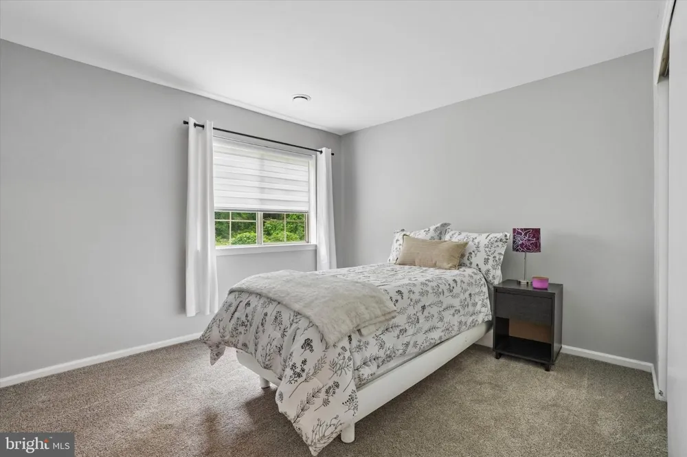 455 BROWN BRIAR CIRCLE Horsham, PA 19044