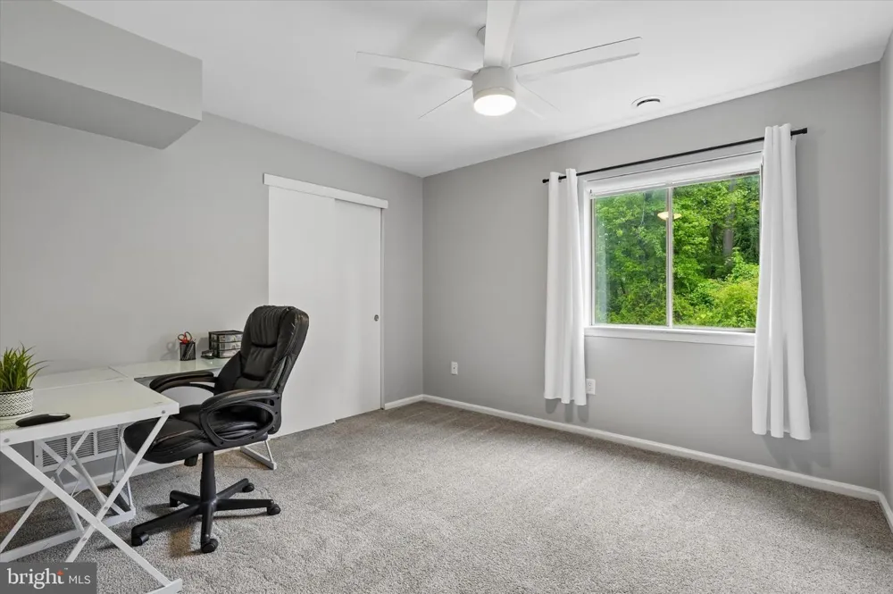 455 BROWN BRIAR CIRCLE Horsham, PA 19044