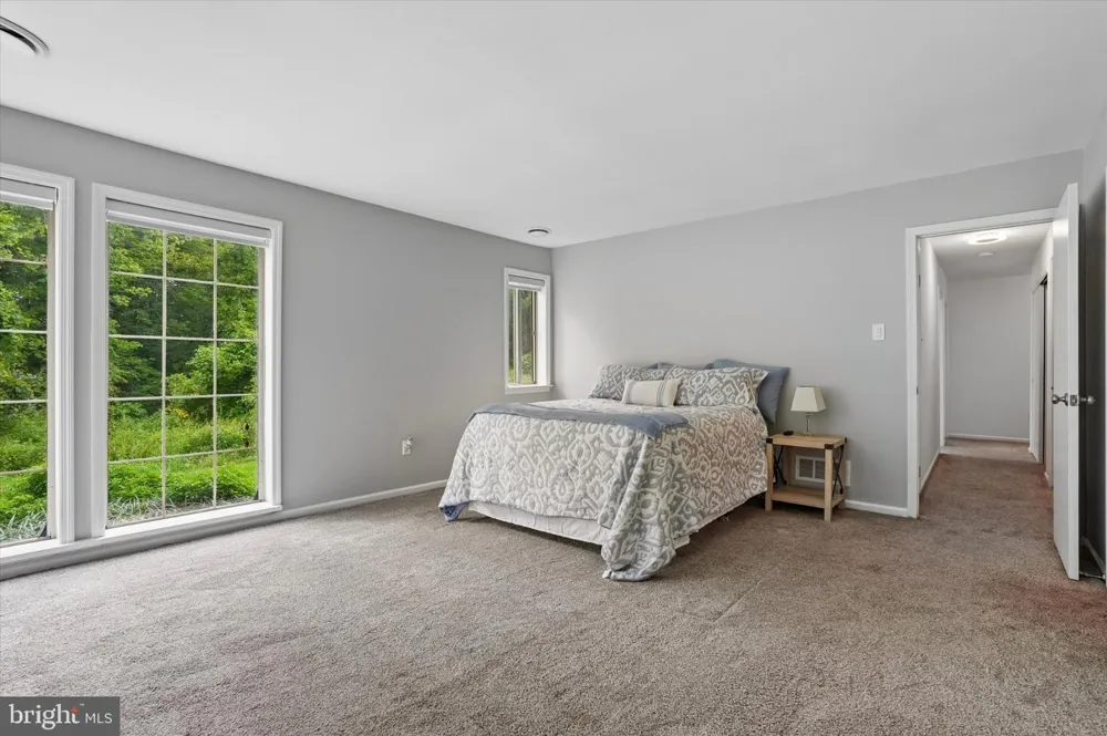 455 BROWN BRIAR CIRCLE Horsham, PA 19044