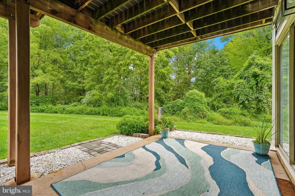 455 BROWN BRIAR CIRCLE Horsham, PA 19044