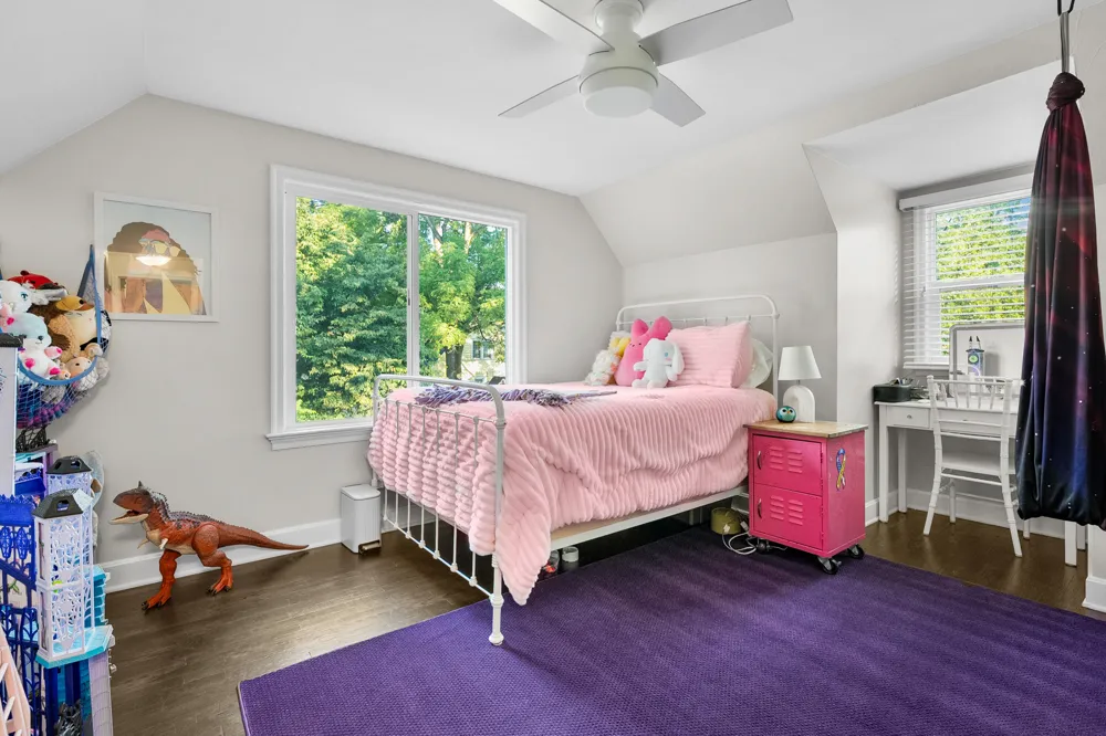 1719 Alamo Avenue Kalamazoo, MI 49006