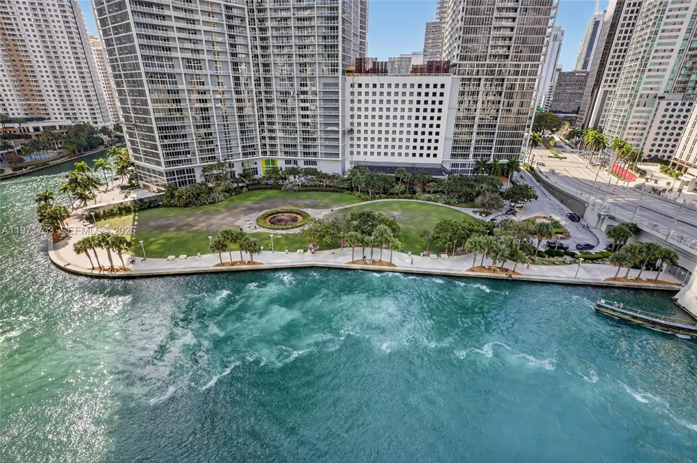 200 Biscayne Boulevard Way #1108 Miami, FL 33131